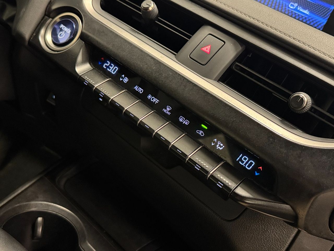 Lexus NX UX 250H PREMIUM miniatura 32