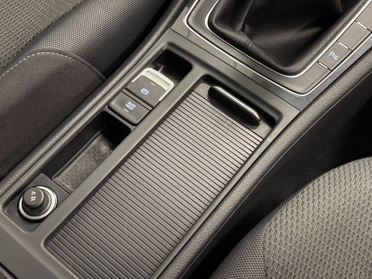 Volkswagen Golf Variant Advance 1.6 TDI 85 kW (115 CV) foto 42