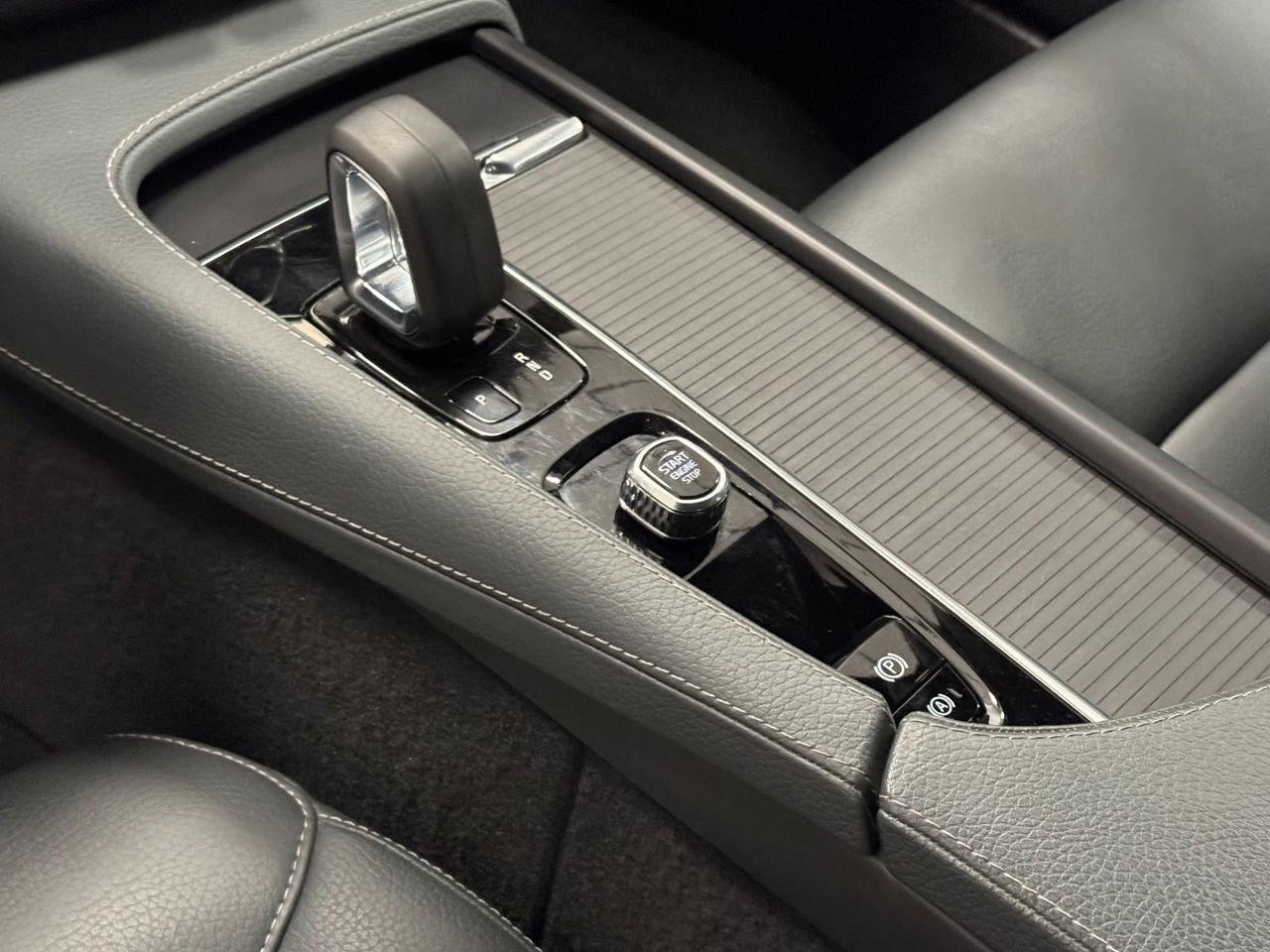 Volvo V90 CROSS COUNTRY B4 foto 28