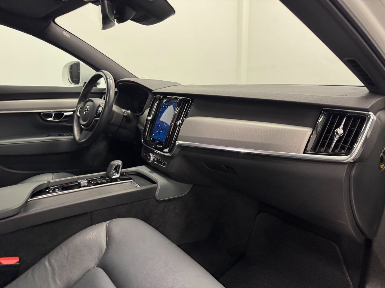 Volvo V90 CROSS COUNTRY B4 foto 30