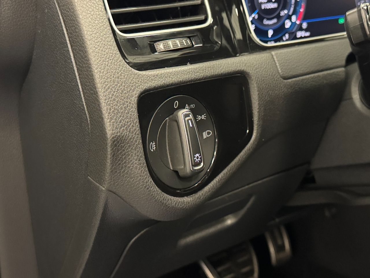 Volkswagen Golf GTE 1.4 TSI e-Power Híbrido enchufable 245 5p miniatura 20