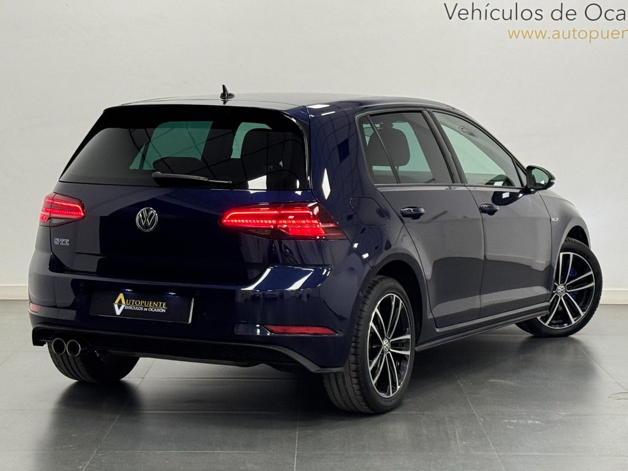 Volkswagen Golf GTE 1.4 TSI e-Power Híbrido enchufable 245 5p miniatura 4