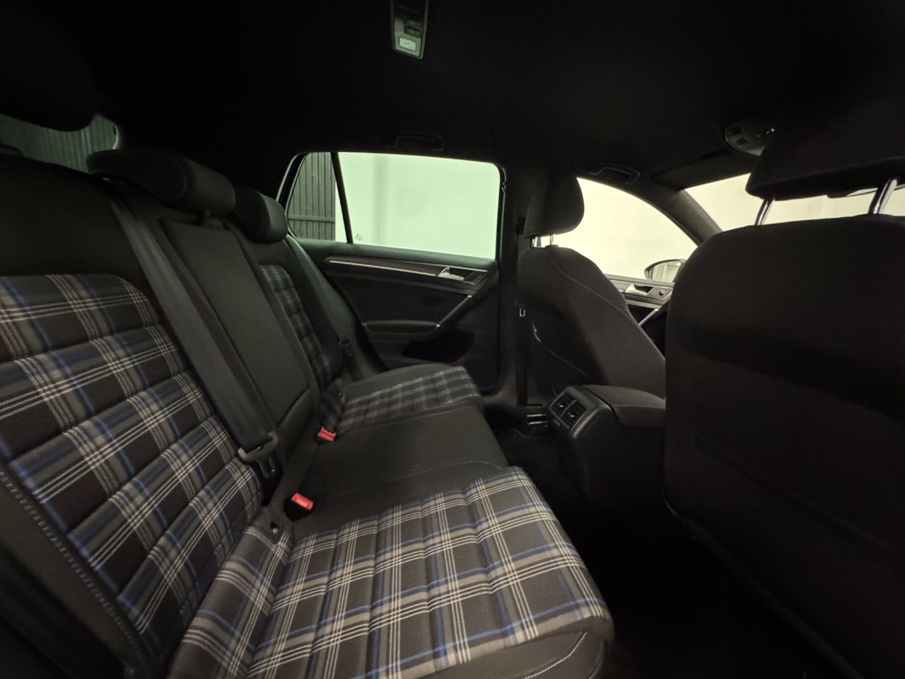 Volkswagen Golf GTE 1.4 TSI e-Power Híbrido enchufable 245 5p miniatura 48