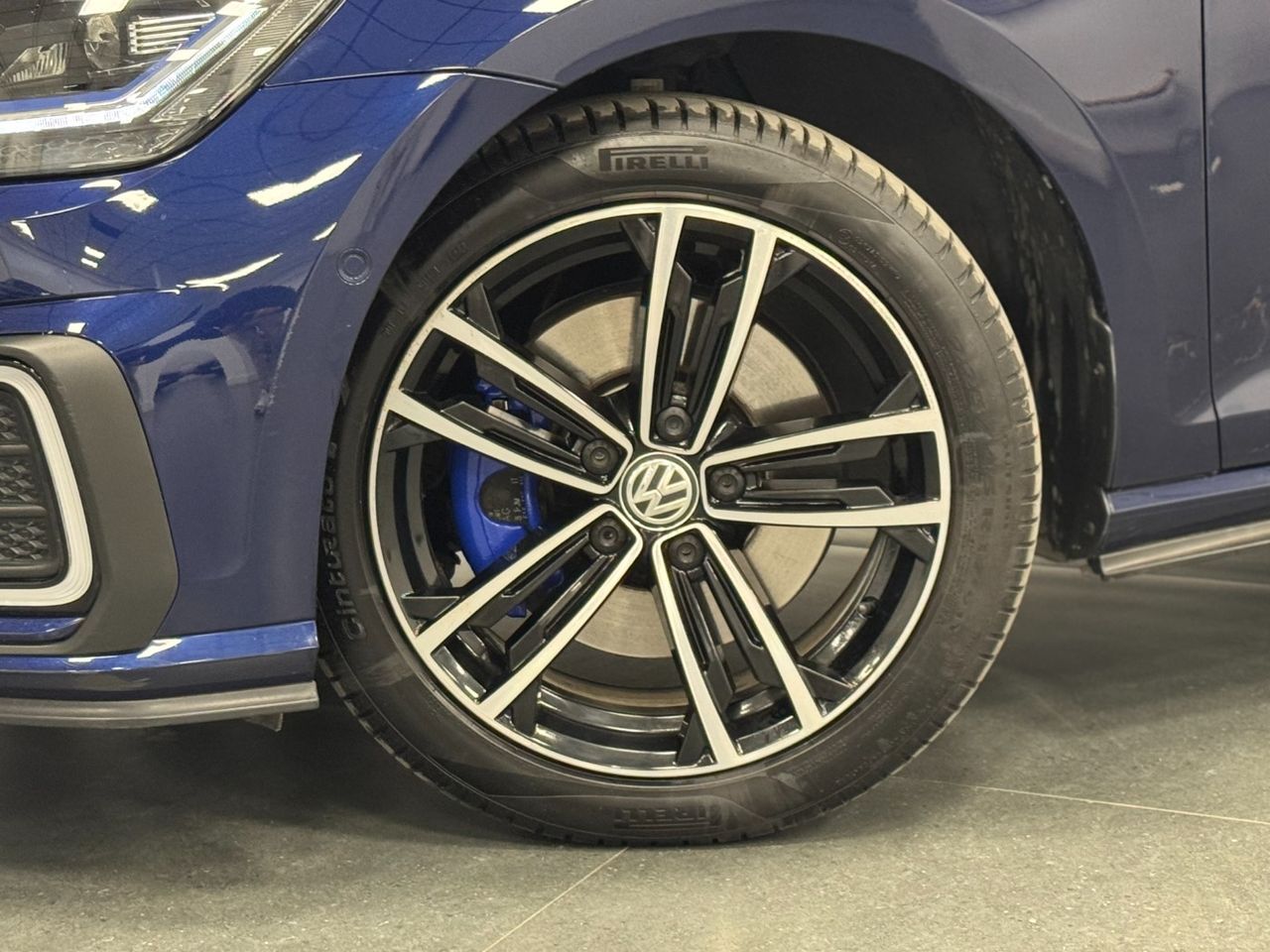 Volkswagen Golf GTE 1.4 TSI e-Power Híbrido enchufable 245 5p miniatura 50