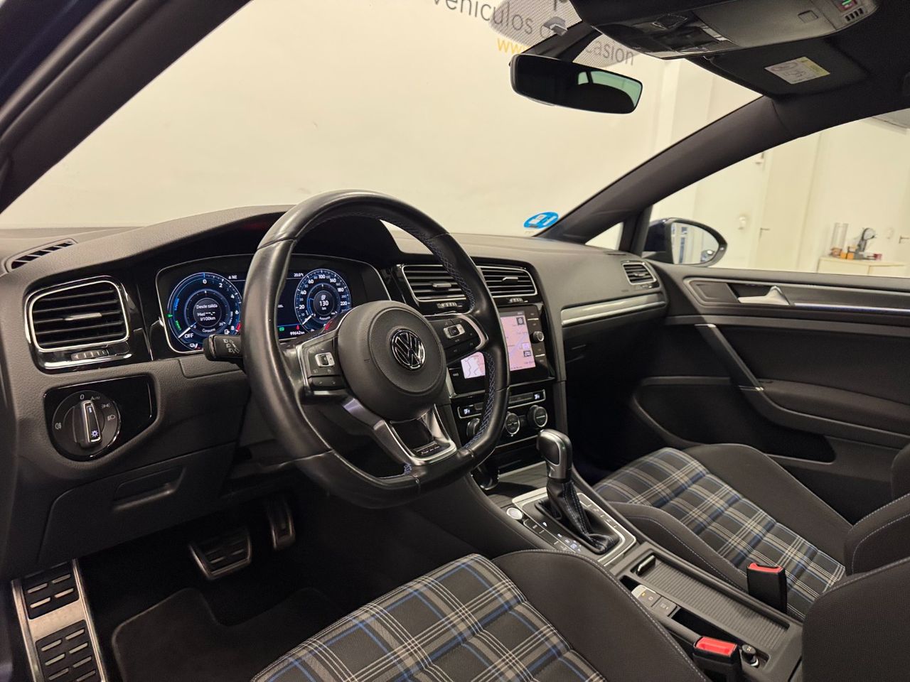 Volkswagen Golf GTE 1.4 TSI e-Power Híbrido enchufable 245 5p miniatura 8