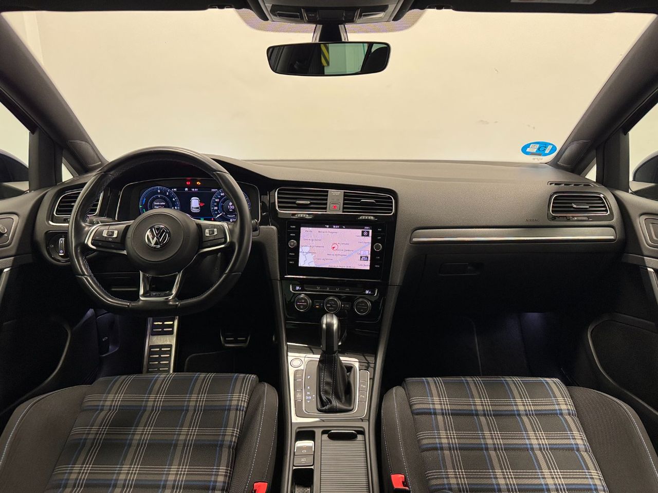 Volkswagen Golf GTE 1.4 TSI e-Power Híbrido enchufable 245 5p foto 10