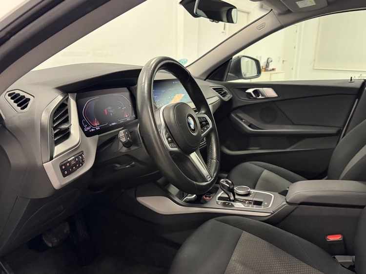 BMW Serie 2 SERIE 218D GRAN COUPE foto 15