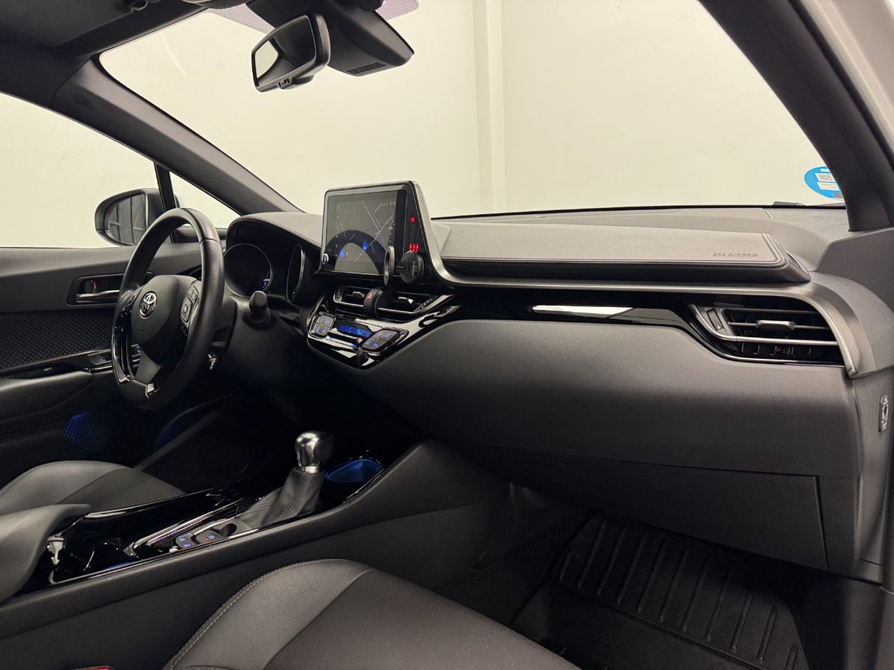 Toyota C-HR 180H ADVANCE miniatura 13