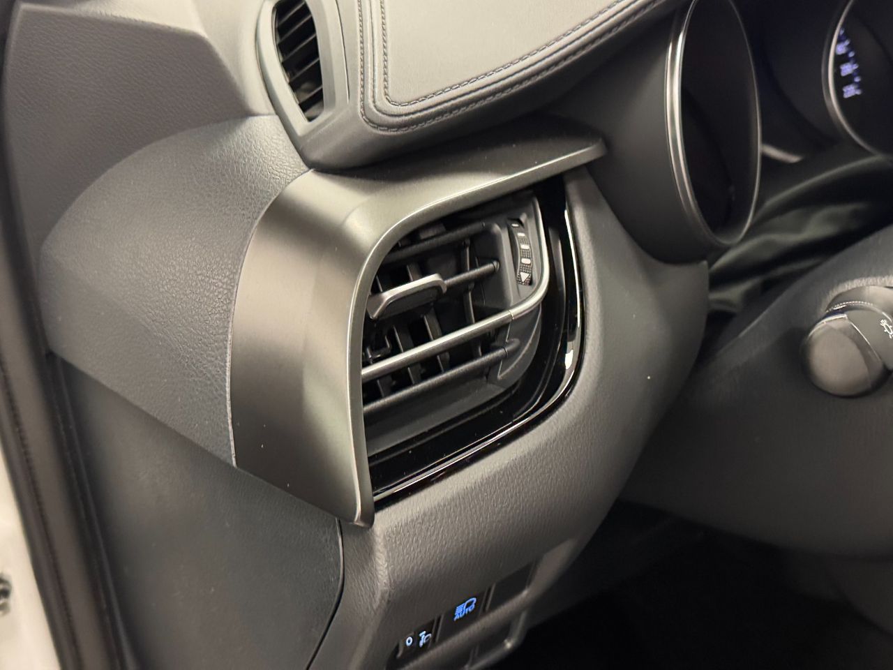 Toyota C-HR 180H ADVANCE miniatura 16