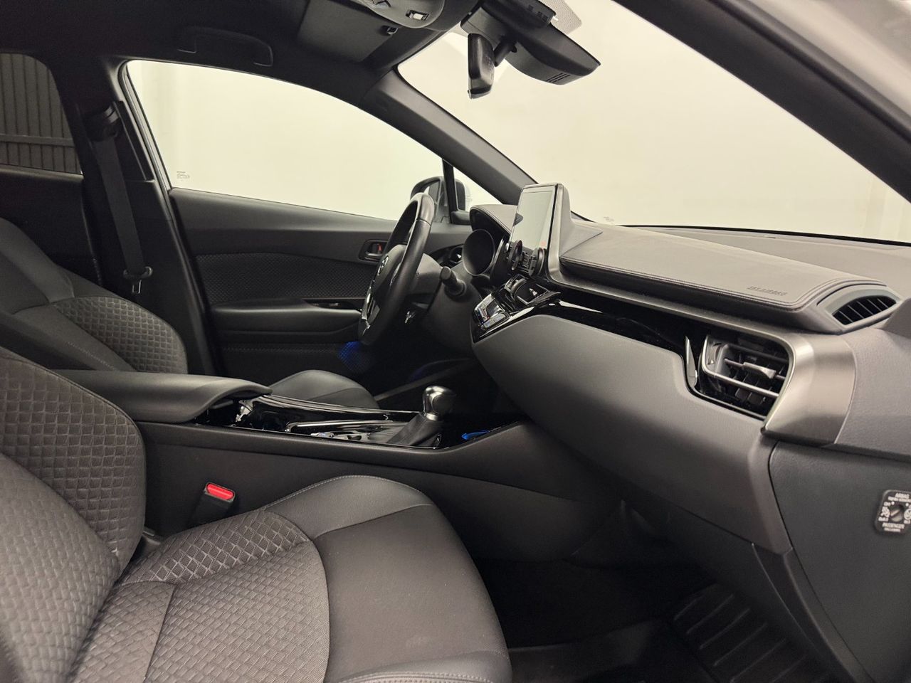 Toyota C-HR 180H ADVANCE miniatura 28