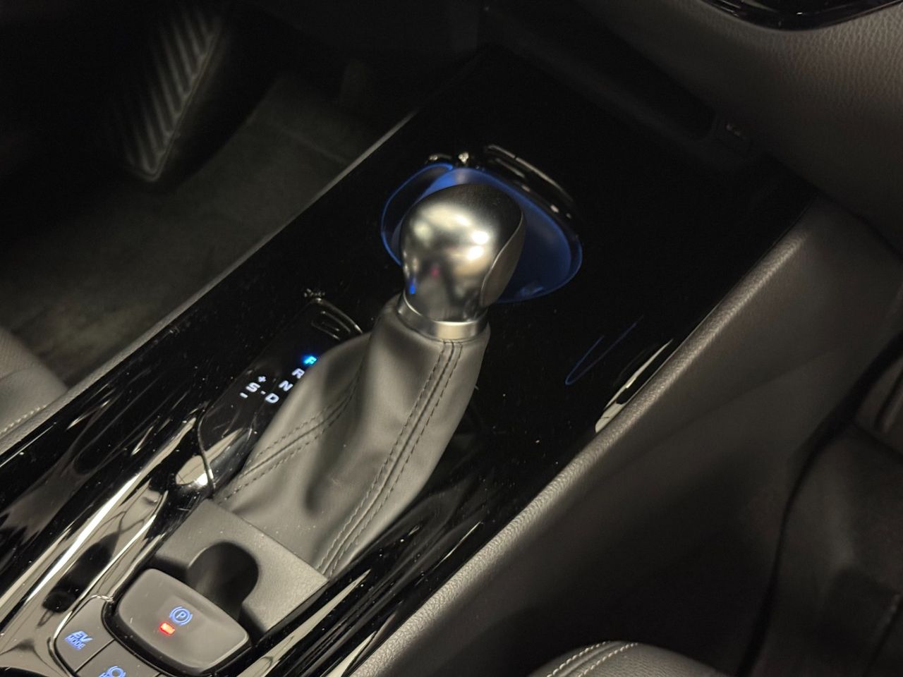 Toyota C-HR 180H ADVANCE miniatura 35