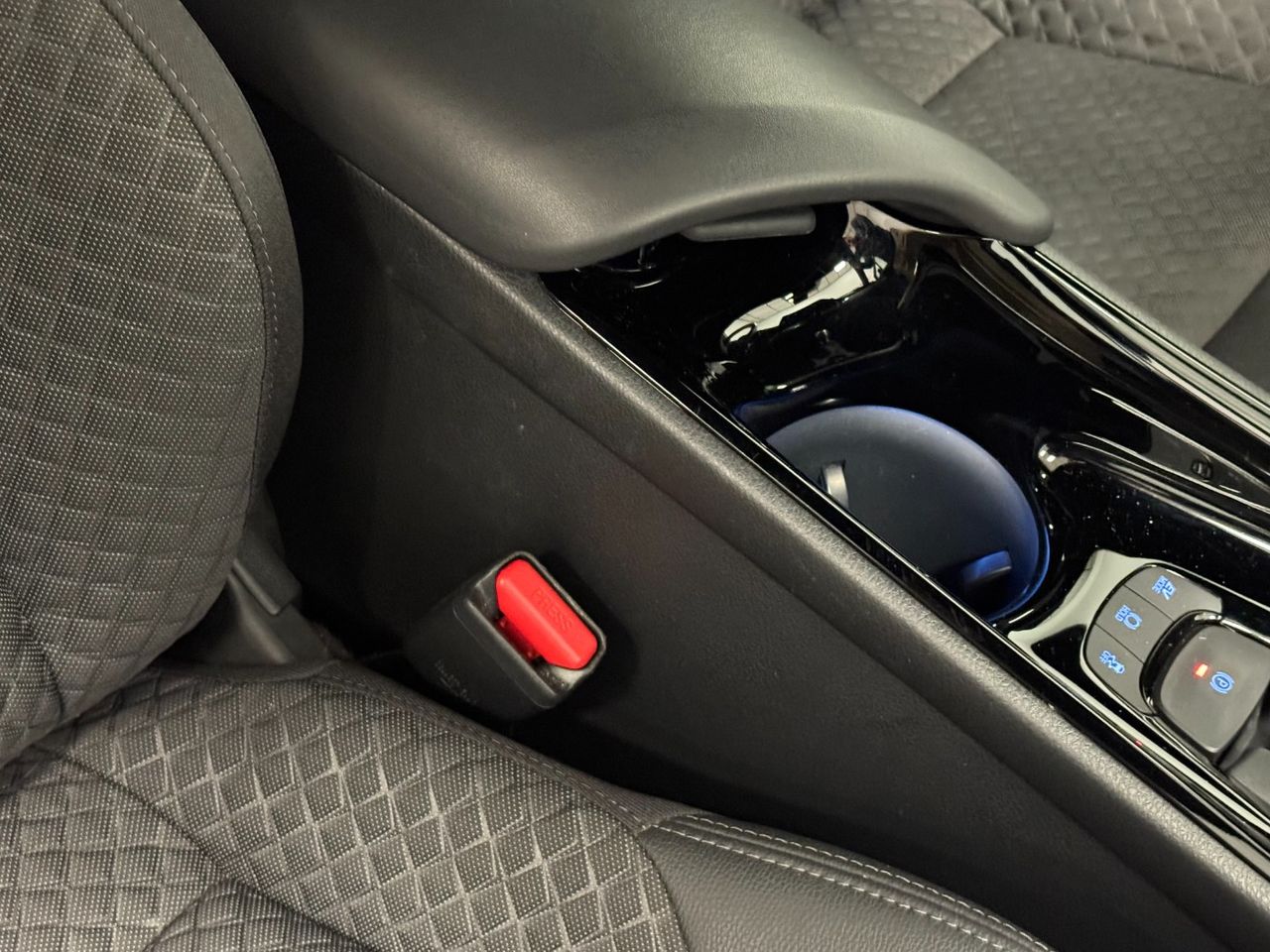 Toyota C-HR 180H ADVANCE miniatura 38