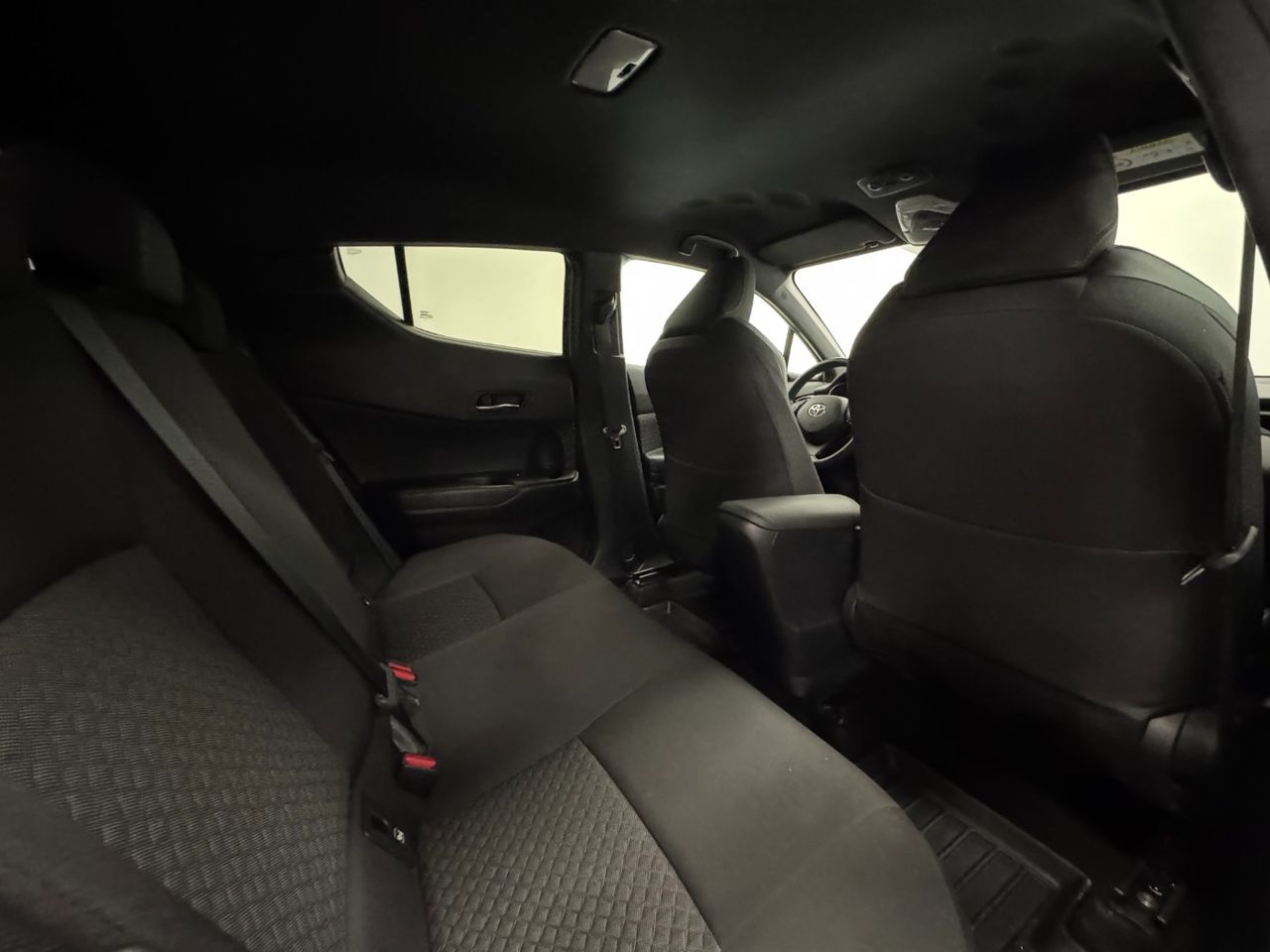 Toyota C-HR 180H ADVANCE miniatura 39