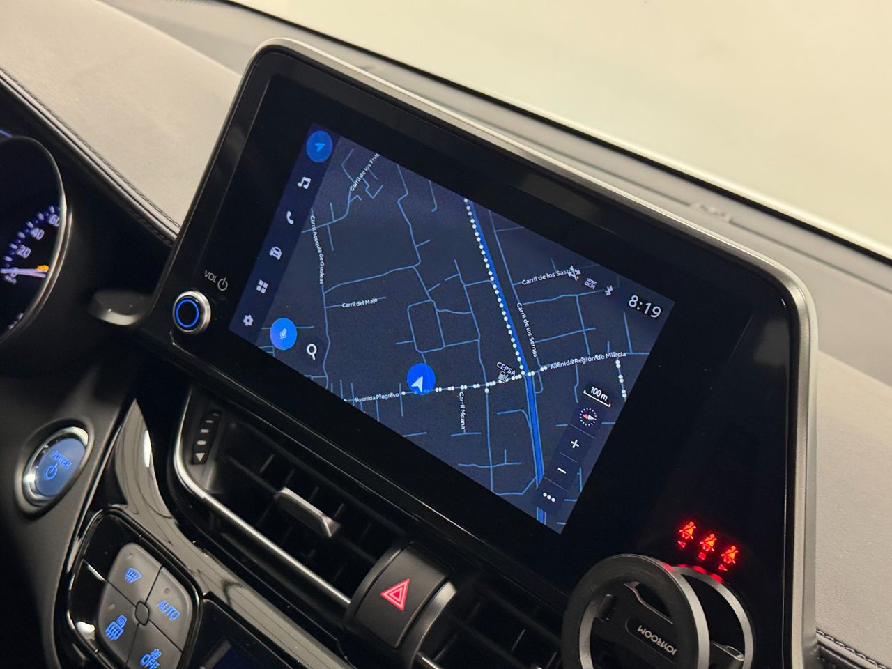 Toyota C-HR 180H ADVANCE foto 32