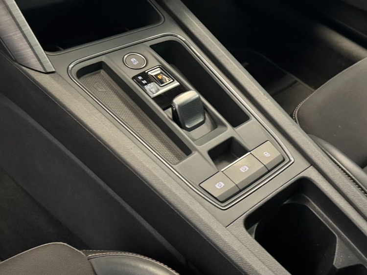 Cupra Formentor VZ  DSG 1.4 E-HYBRID foto 24