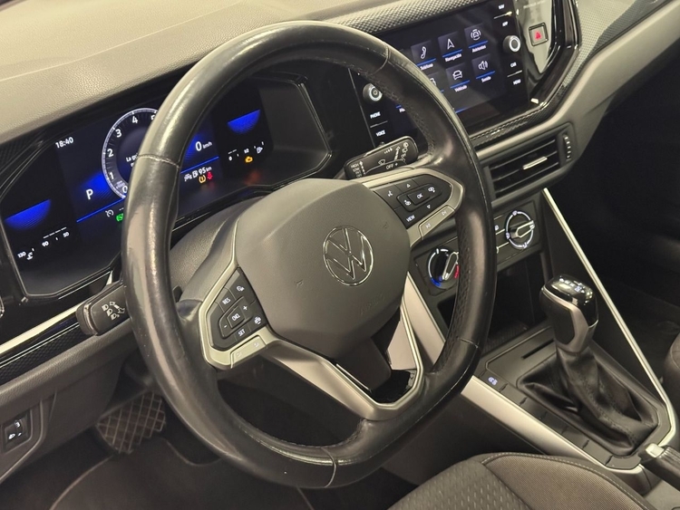 Volkswagen Polo LIFE foto 18