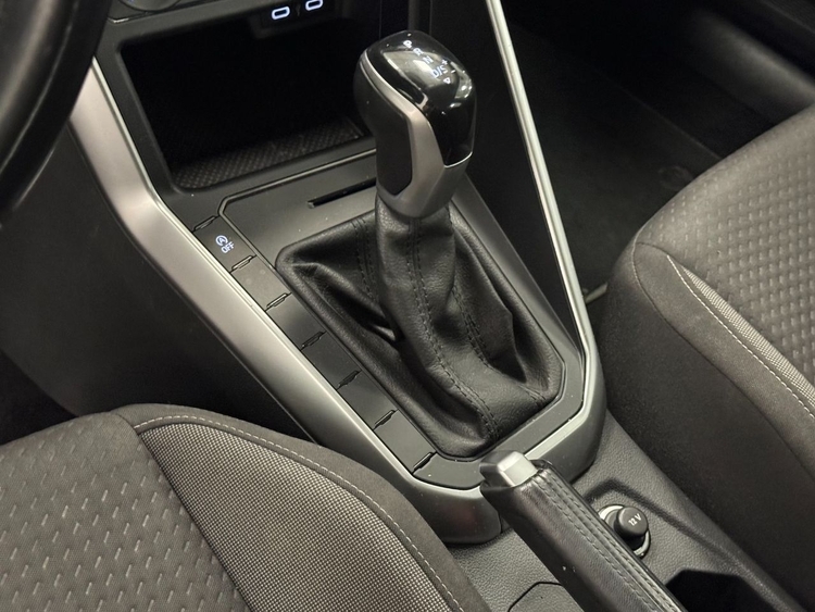 Volkswagen Polo LIFE foto 26