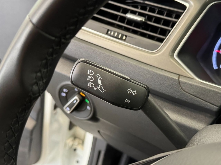 Volkswagen T-Roc ADVANCE foto 13