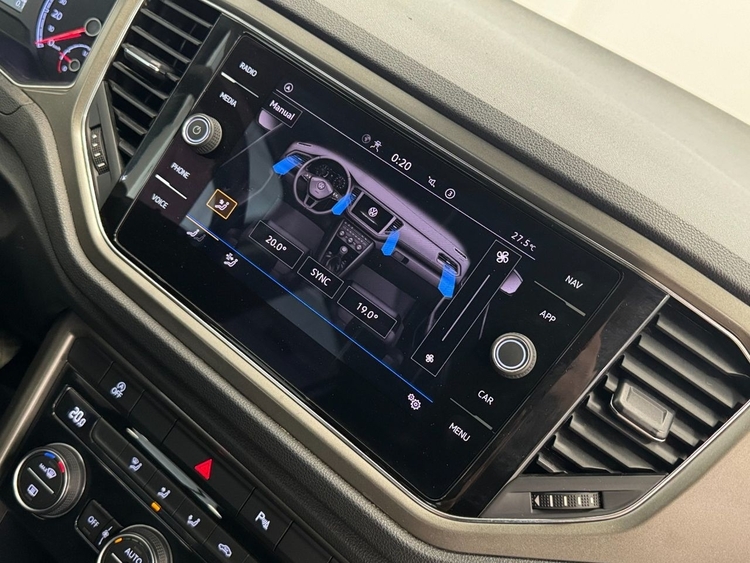 Volkswagen T-Roc ADVANCE foto 24