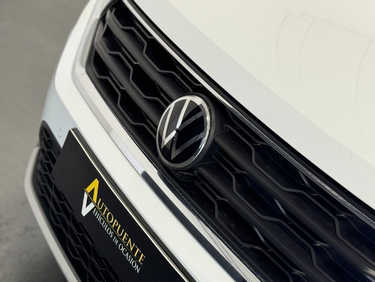 Volkswagen T-Roc ADVANCE foto 33