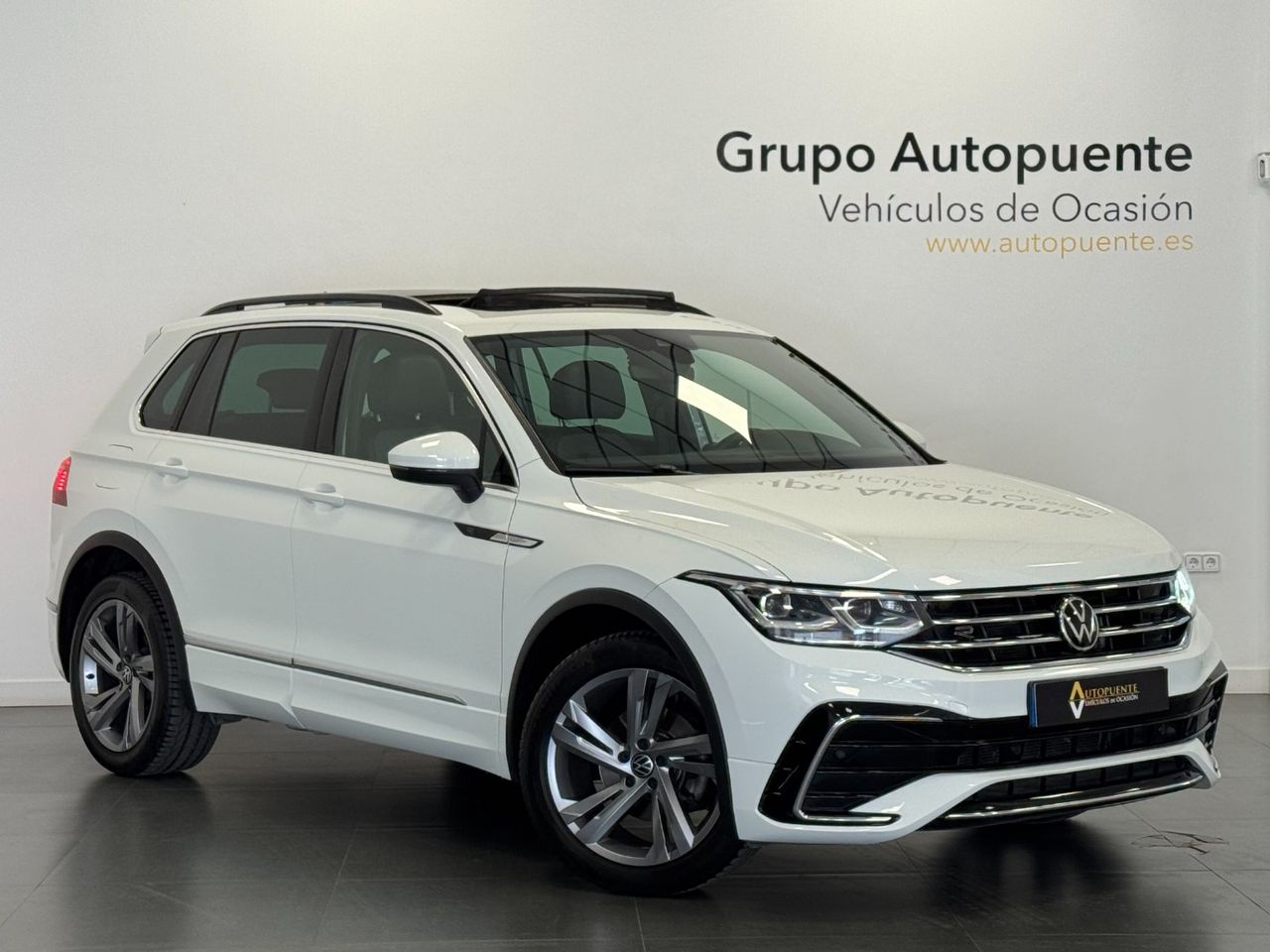 Volkswagen Tiguan R LINE miniatura 2