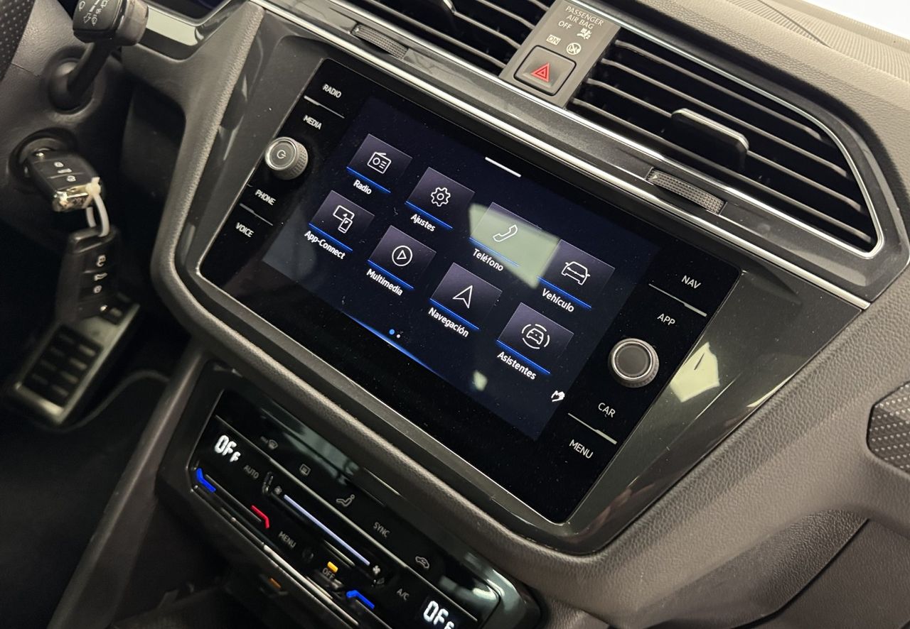 Volkswagen Tiguan R LINE foto 25