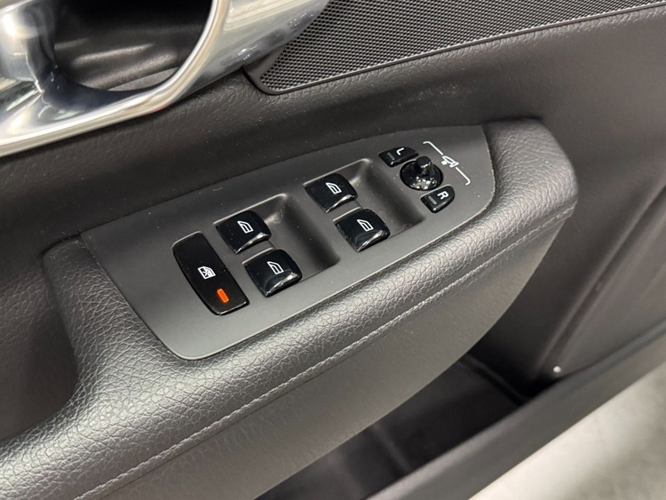 Volvo V90 MOMENTUM PRO AUTO BIRCH LIGHT foto 16