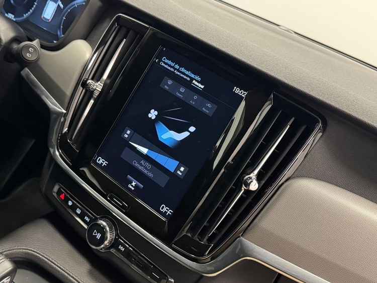 Volvo V90 MOMENTUM PRO AUTO BIRCH LIGHT foto 33