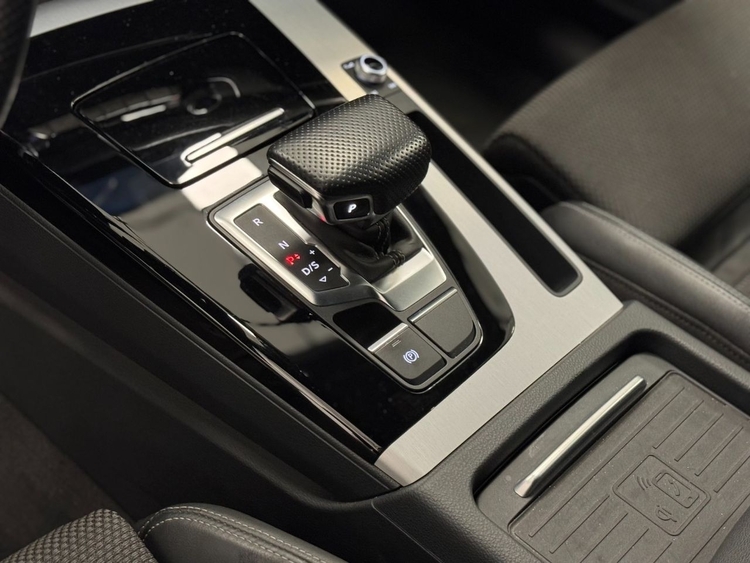 Audi Q5 S LINE QUATTRO ULTRA 40TDI foto 25