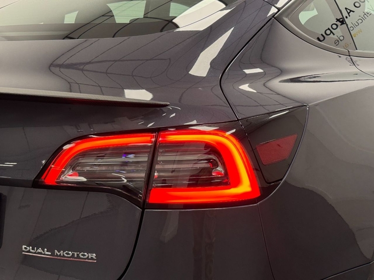 Tesla Model 3 Tracción integral Performance foto 40