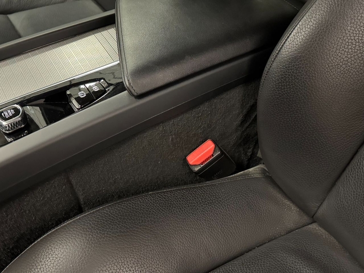 Volvo V60 B4 D PLUS DARK AUTO foto 23