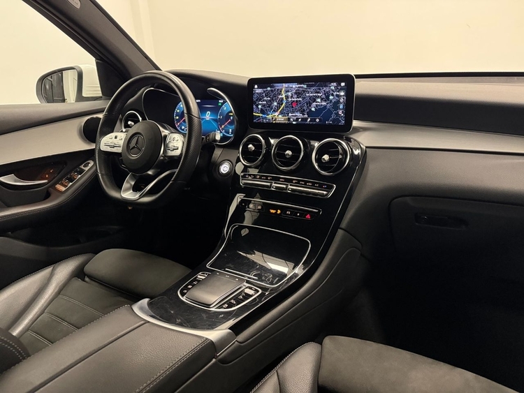 Mercedes GLC 200D 4MATIC AMG foto 11