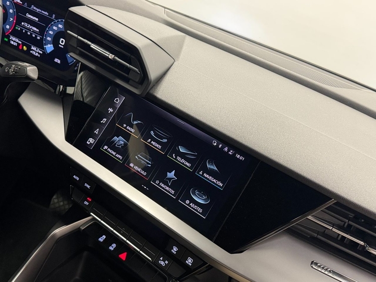 Audi A3 SPORTBACK ADVANCED 30TFSI S-TRONIC foto 31