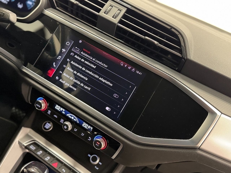 Audi Q3 SPORTBACK 35DI S-TRONIC foto 38