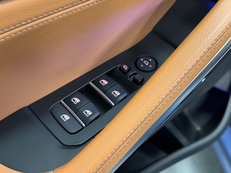 BMW X6 XDRIVE 40i 333cv foto 19