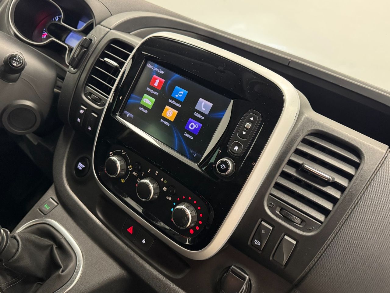 Renault Trafic Passenger Largo Energy Blue dCi 107 kW (145 CV) foto 25