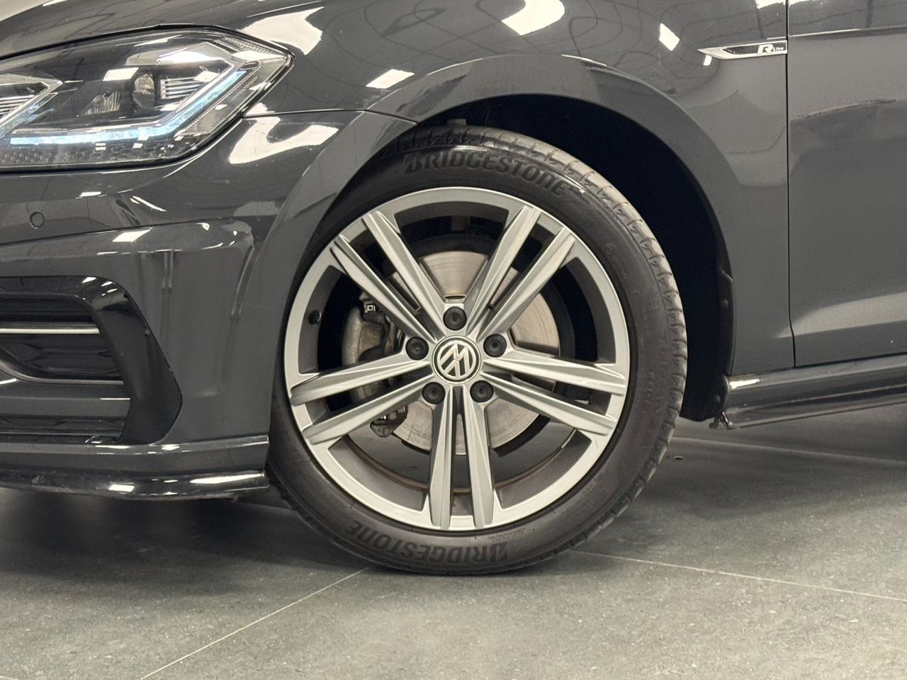 Volkswagen Golf R LINE 1.5TSI 150CV miniatura 37