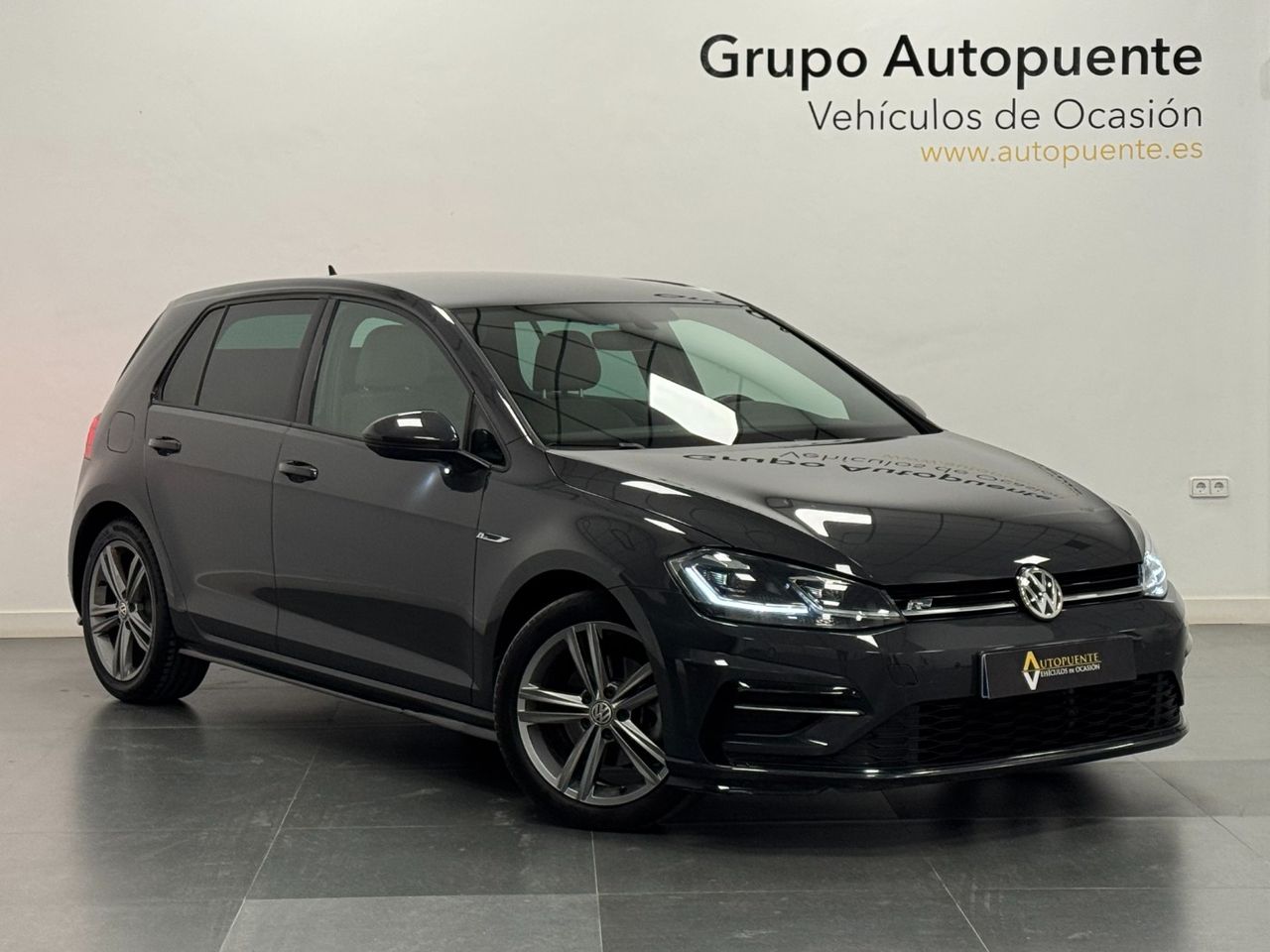 Volkswagen Golf R LINE 1.5TSI 150CV foto 2