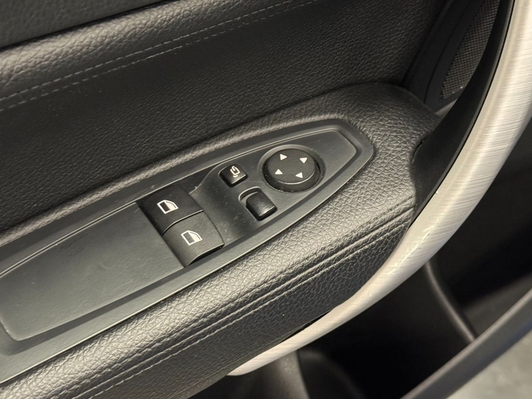 BMW Serie 2 M 235i foto 14