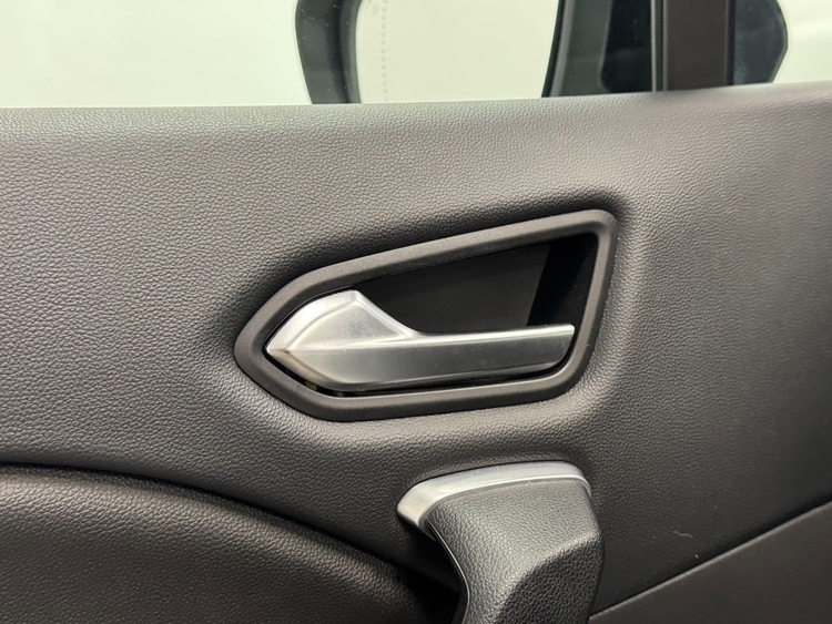 Renault Captur ZEN EDC 140CV foto 15