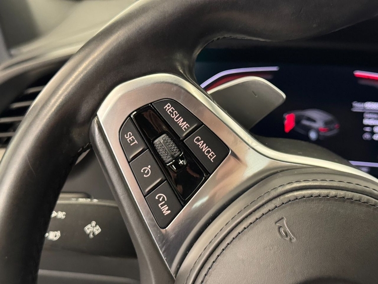 BMW Serie 1 18D foto 25