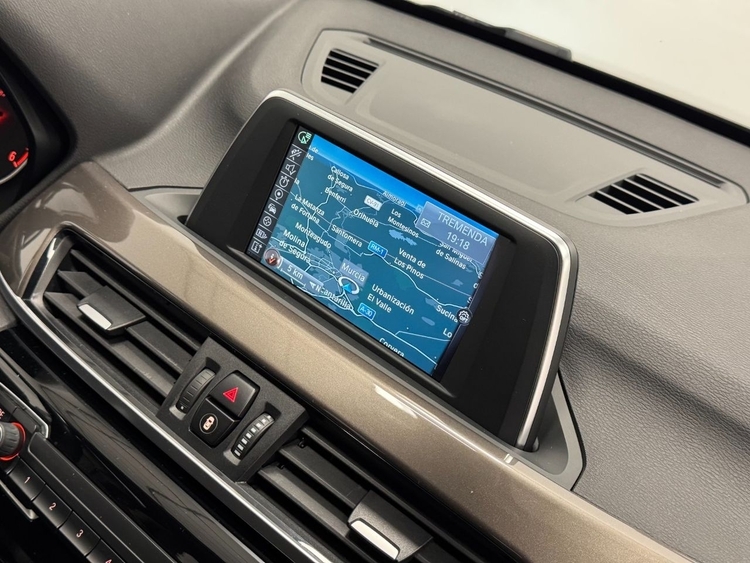 BMW X1 SDRIVE 18D foto 36