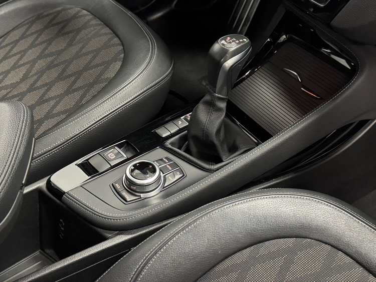 BMW X1 SDRIVE 18D foto 47