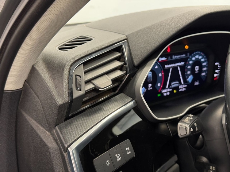 Audi Q3 ADVANCED 35TDI S-TRONIC foto 18