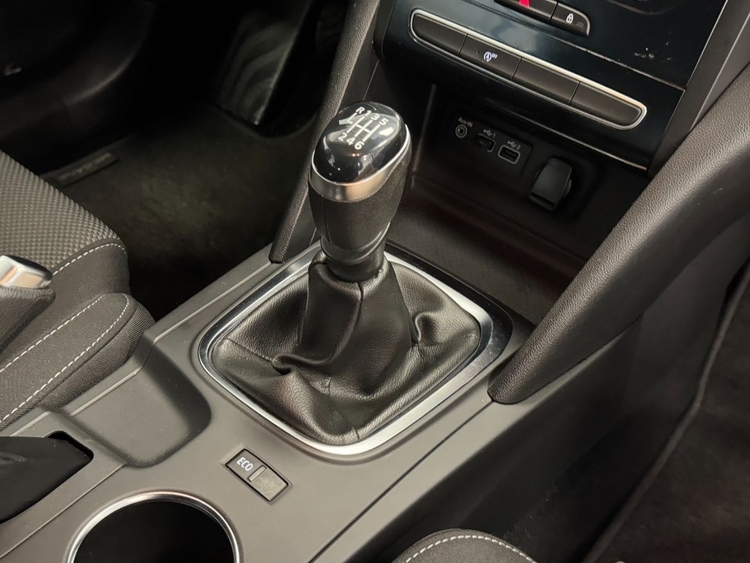 Renault Megane ST EQUILIBRE BLUE DCI 115 foto 40