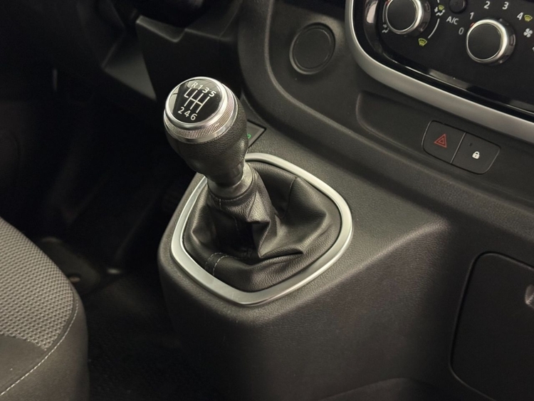 Renault Trafic 29 L2H1 ENERGY BLUE foto 27