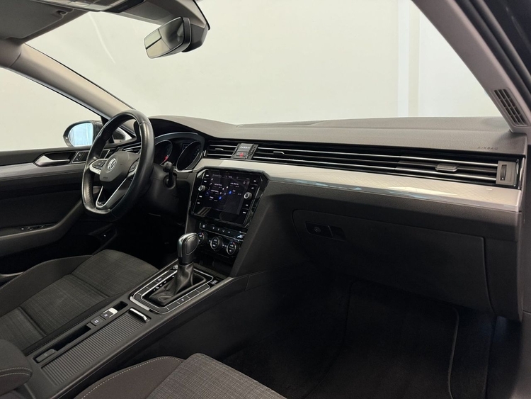 Volkswagen Passat EXECUTIVE DSG  foto 13