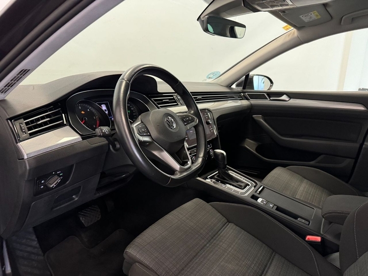 Volkswagen Passat EXECUTIVE DSG  foto 14