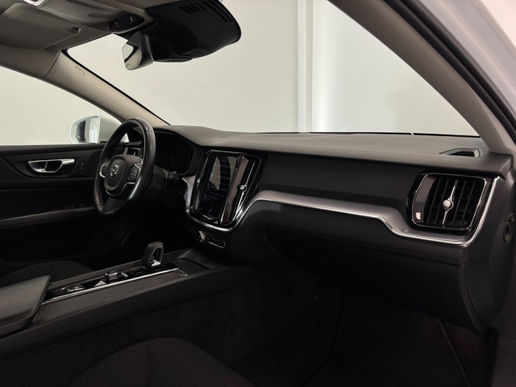 Volvo V60 2.0 B4 D foto 13