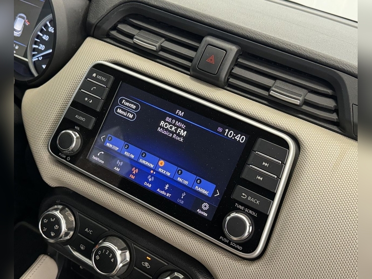 Nissan Micra ACENTA foto 26